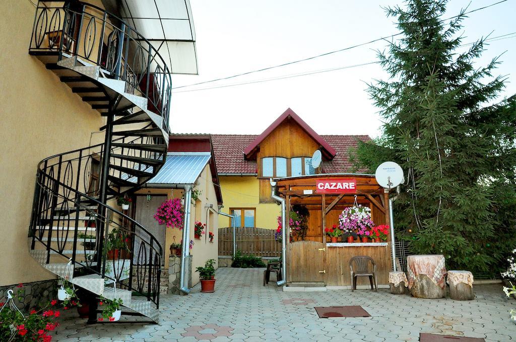 Casa Maria Gura Humorului Exterior foto