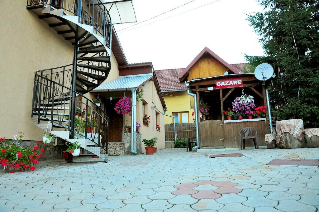 Casa Maria Gura Humorului Exterior foto